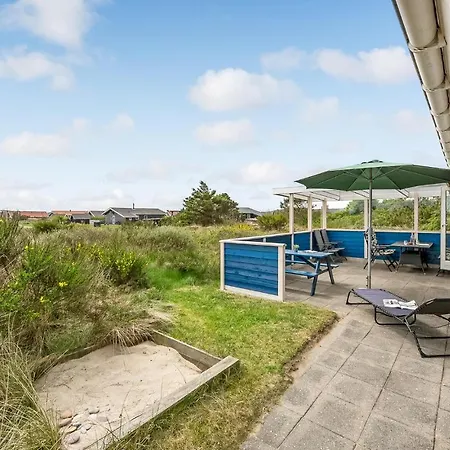 Holiday home 2 Bedroom Awesome In Hvide Sande