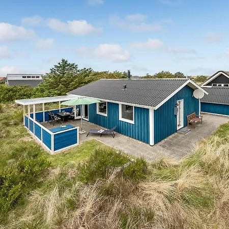 Holiday home 2 Bedroom Awesome In Hvide Sande *